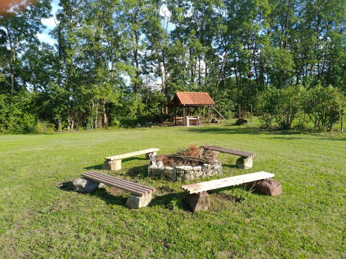 Haus Ringgau - Urlaub, Gemeinschaft Und Erlebnis Im Herzen Von Deutschland Herleshausen エクステリア 写真